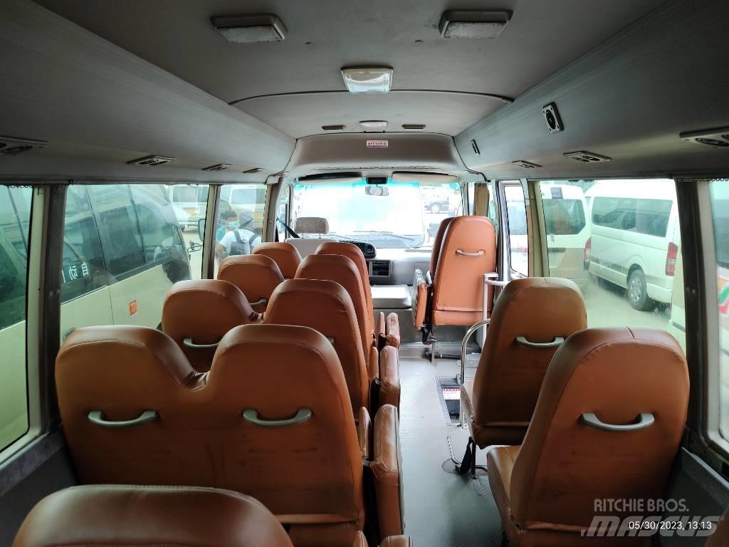 Toyota Coaster 시외버스