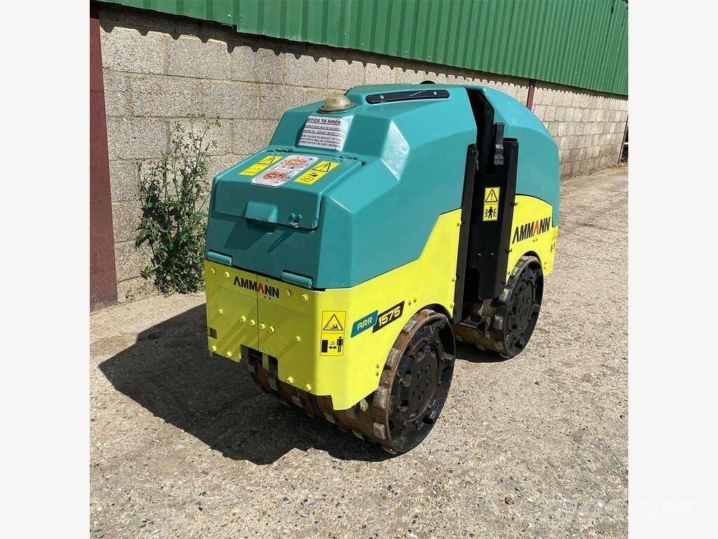 Ammann ARR 1575 트윈 드럼 롤러