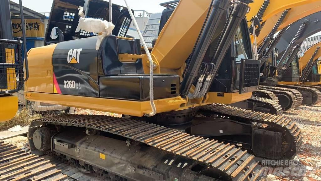 CAT 326 대형 굴삭기 29톤 이상