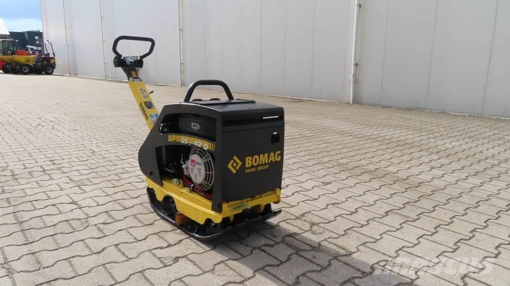 Bomag BPR 35/42D 진동롤러