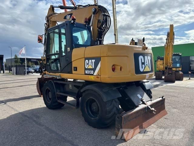 CAT M 313 D  휠 굴삭기