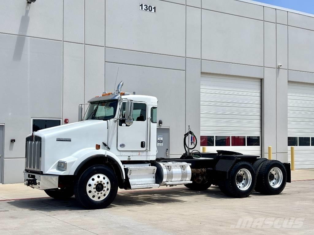 Kenworth T 800 트랙터 유닛