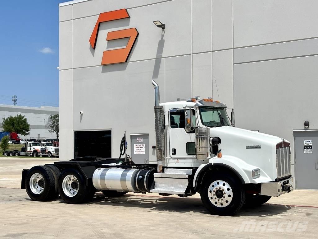 Kenworth T 800 트랙터 유닛