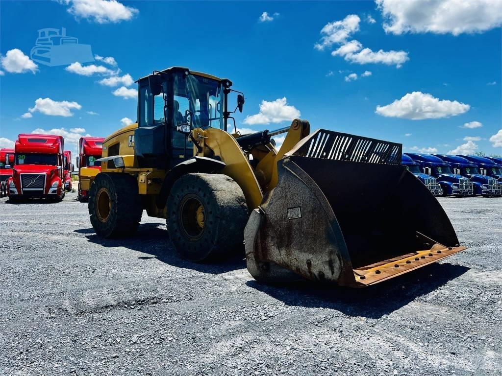 CAT 938 M  휠로우더