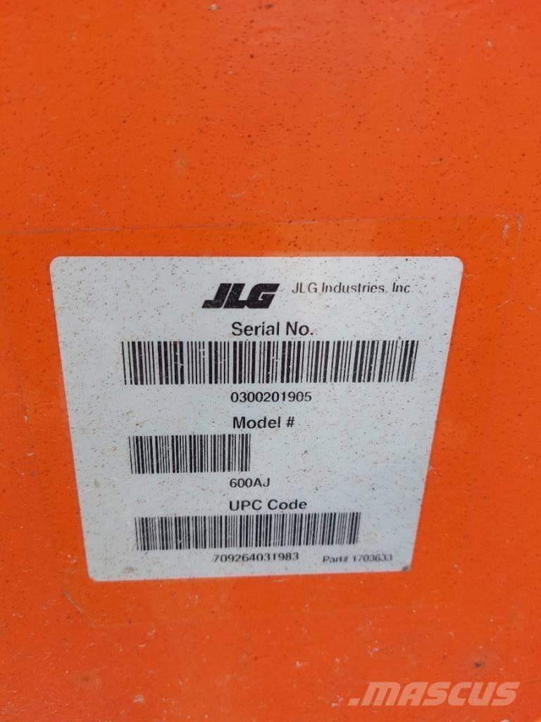 JLG 600AJ 관절형 전동이동 리프트