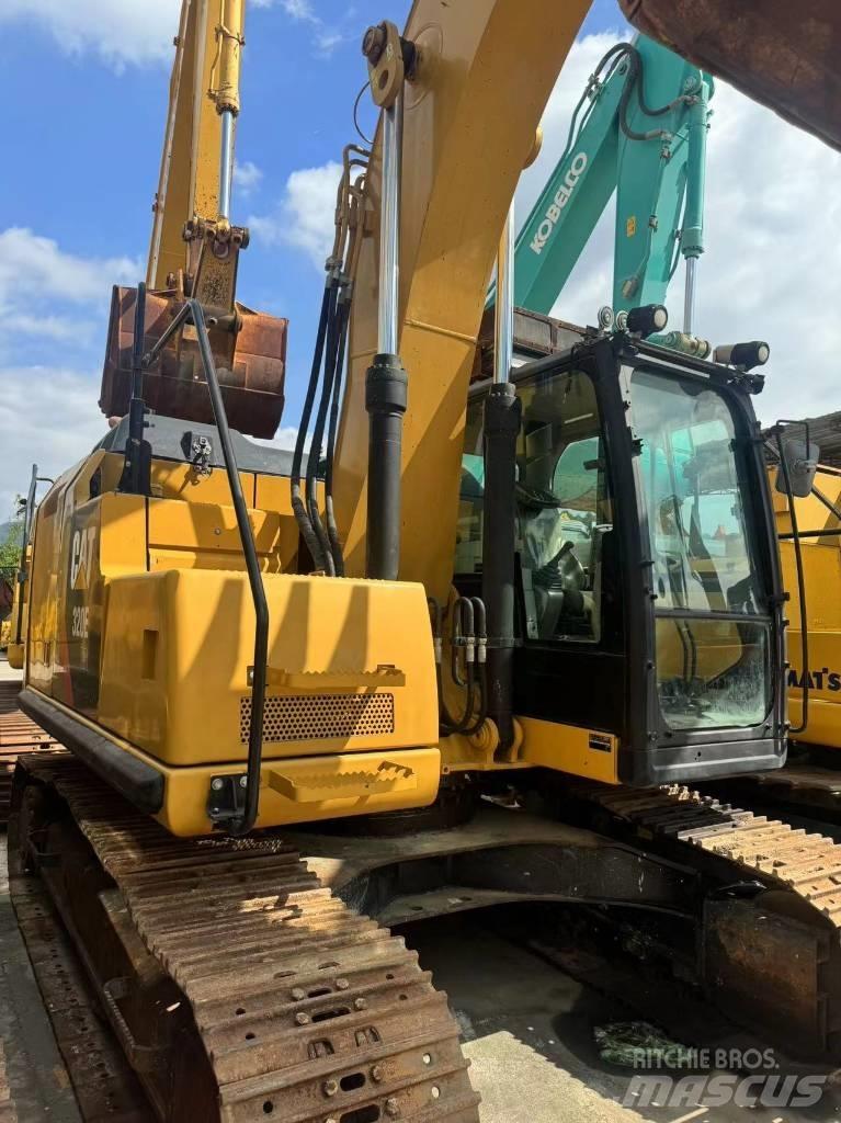 CAT 320 E 중형굴삭기 7톤-28톤