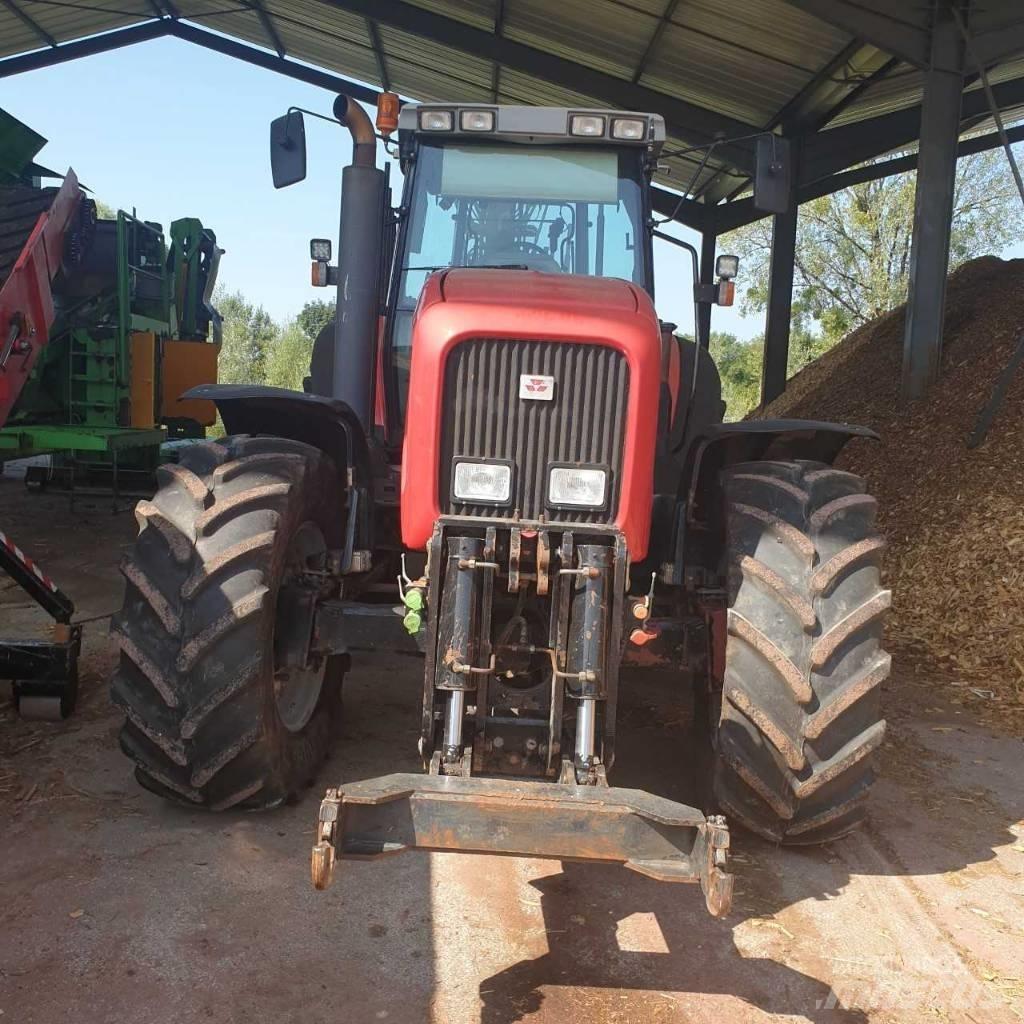 Massey Ferguson 8260 트랙터