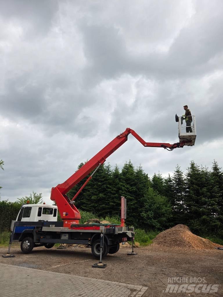 MAN LE 8.140 트럭 탑재 고소작업대