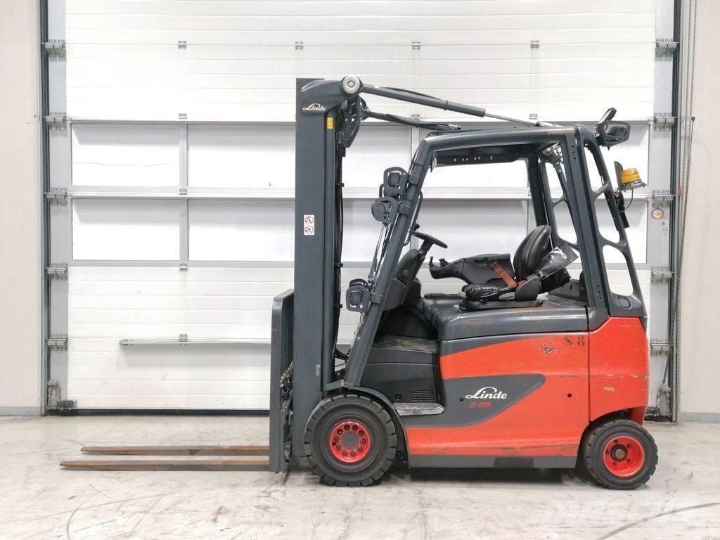 Linde E25H-01/600 전동 지게차