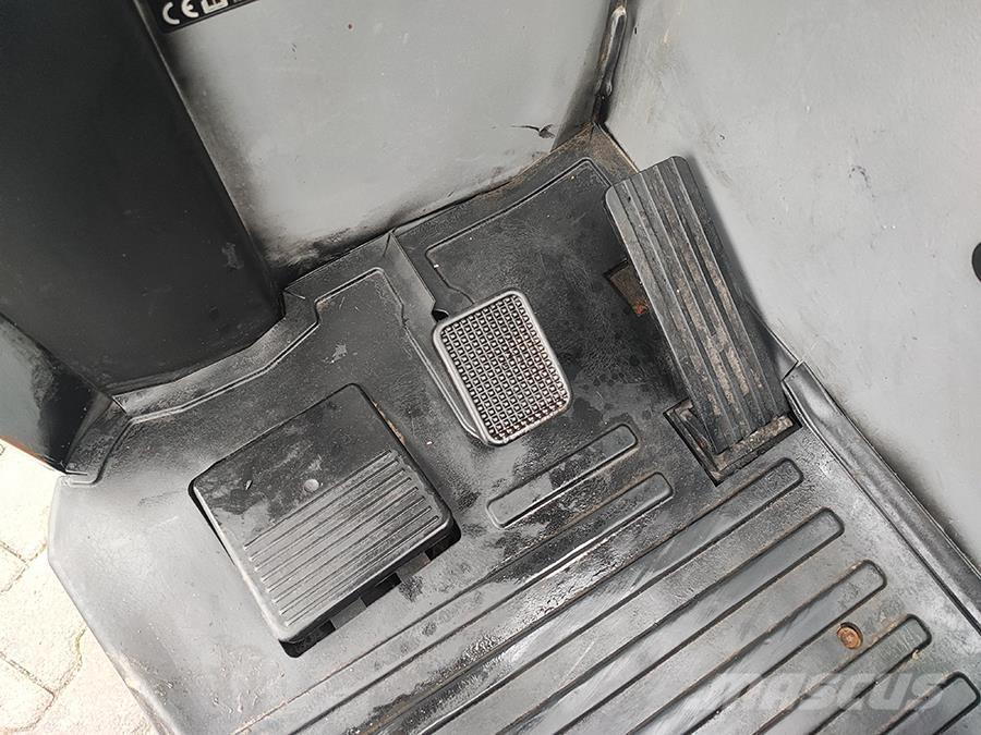 Still FM-X 14 리치 트럭