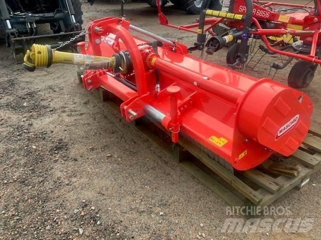 Maschio Brava 250 L 목장 제초기 및 토퍼