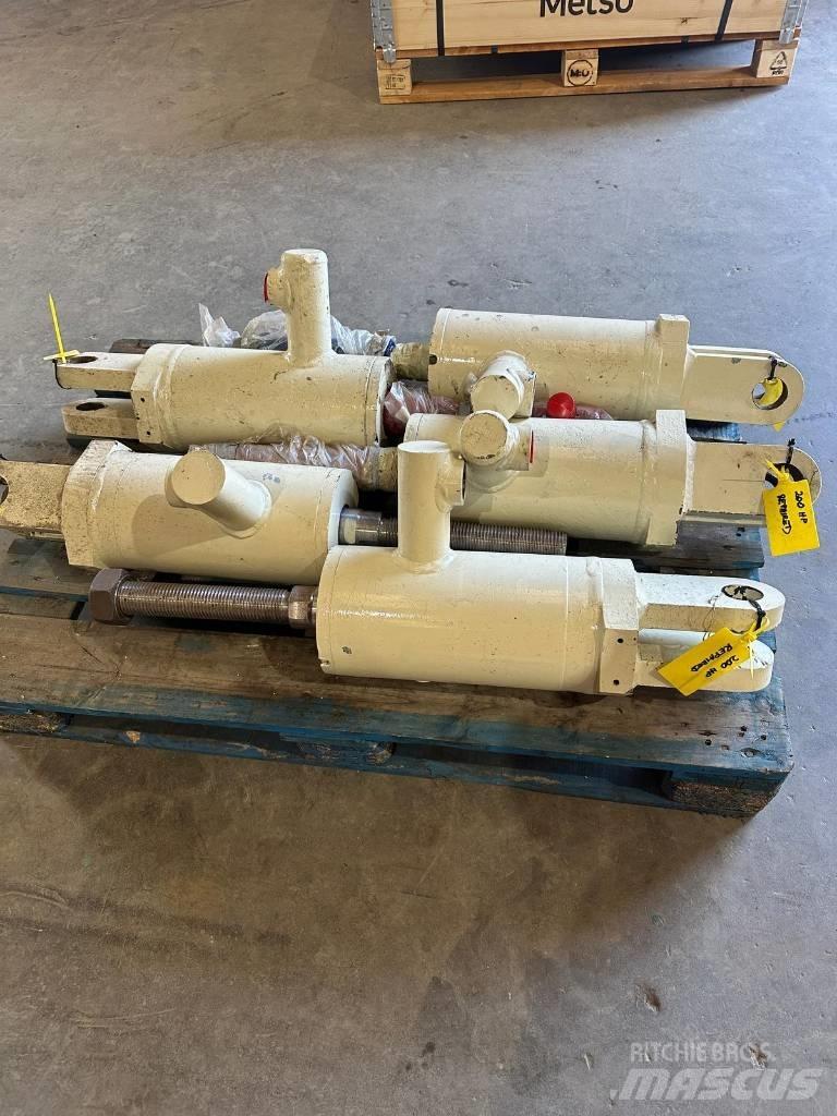 Metso 200HP 크러셔