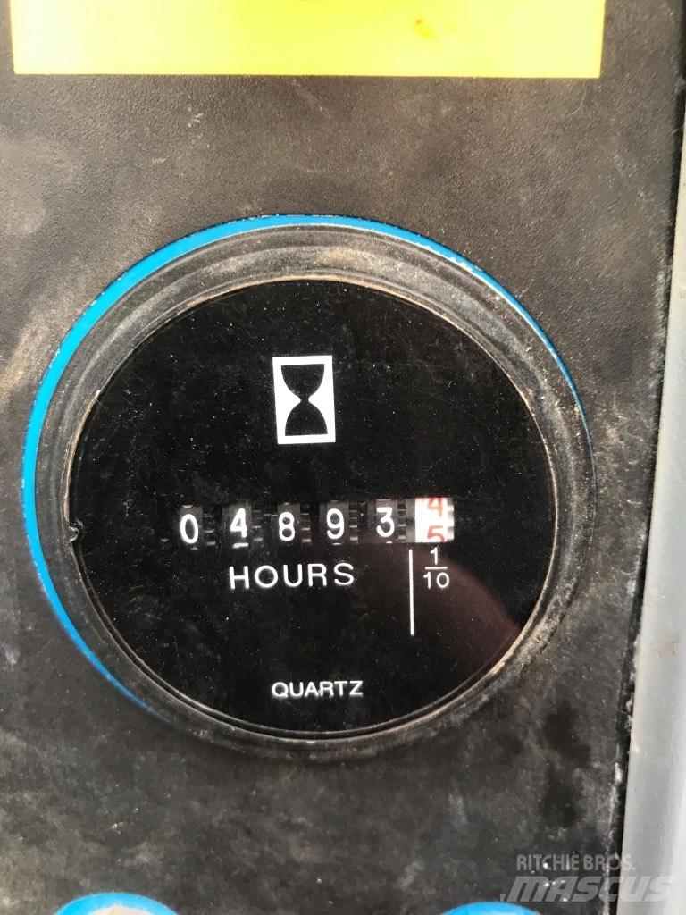 Genie S 60 HC 견인식 전동이동 리프트