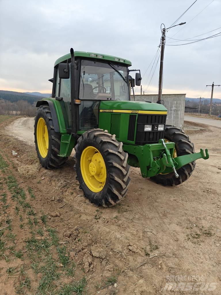 John Deere 6100 트랙터