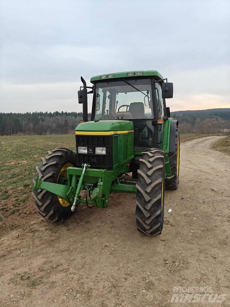 John Deere 6100 트랙터