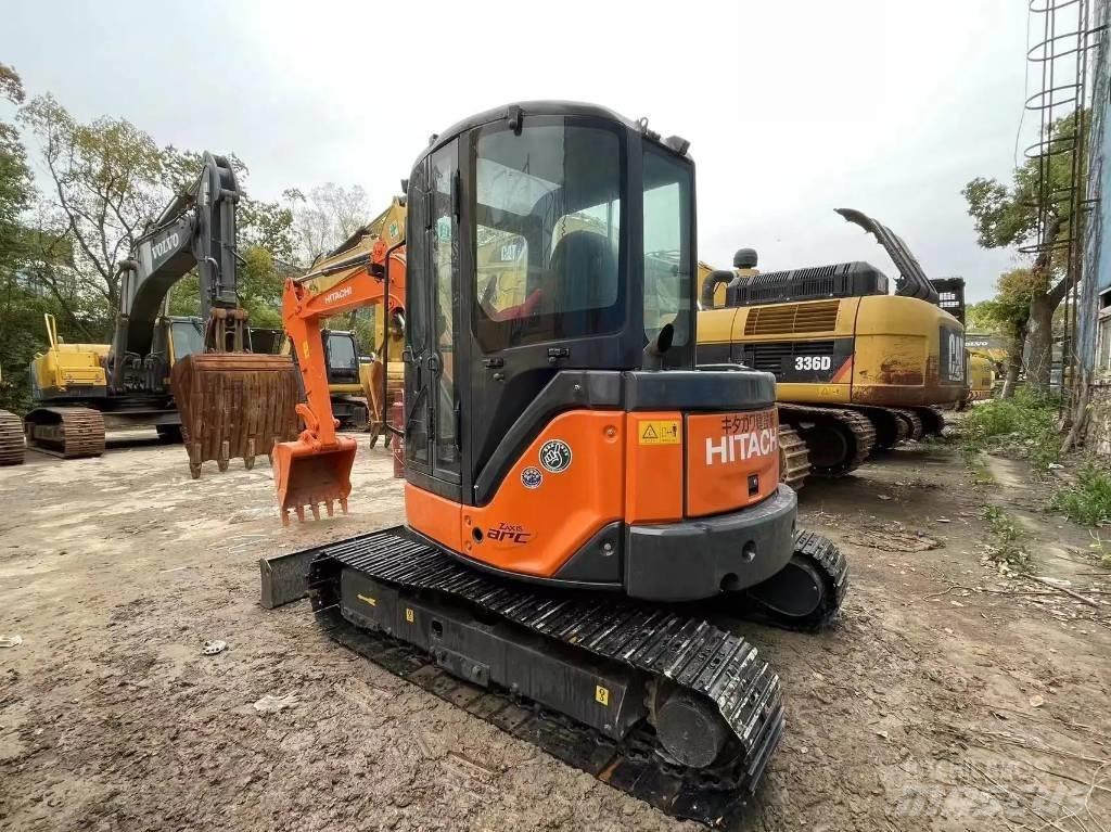 Hitachi ZX50U 소형 굴삭기 7톤 미만