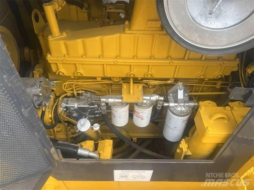 Shantui SD 32 크롤러 도저