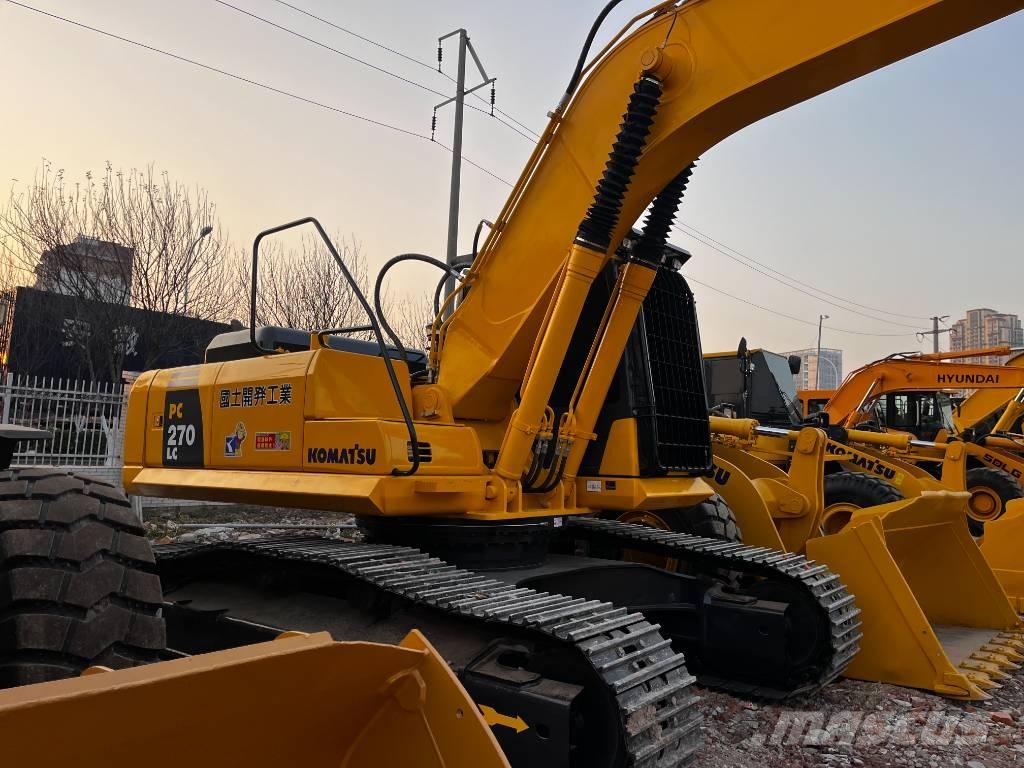 Komatsu PC270 대형 굴삭기 29톤 이상