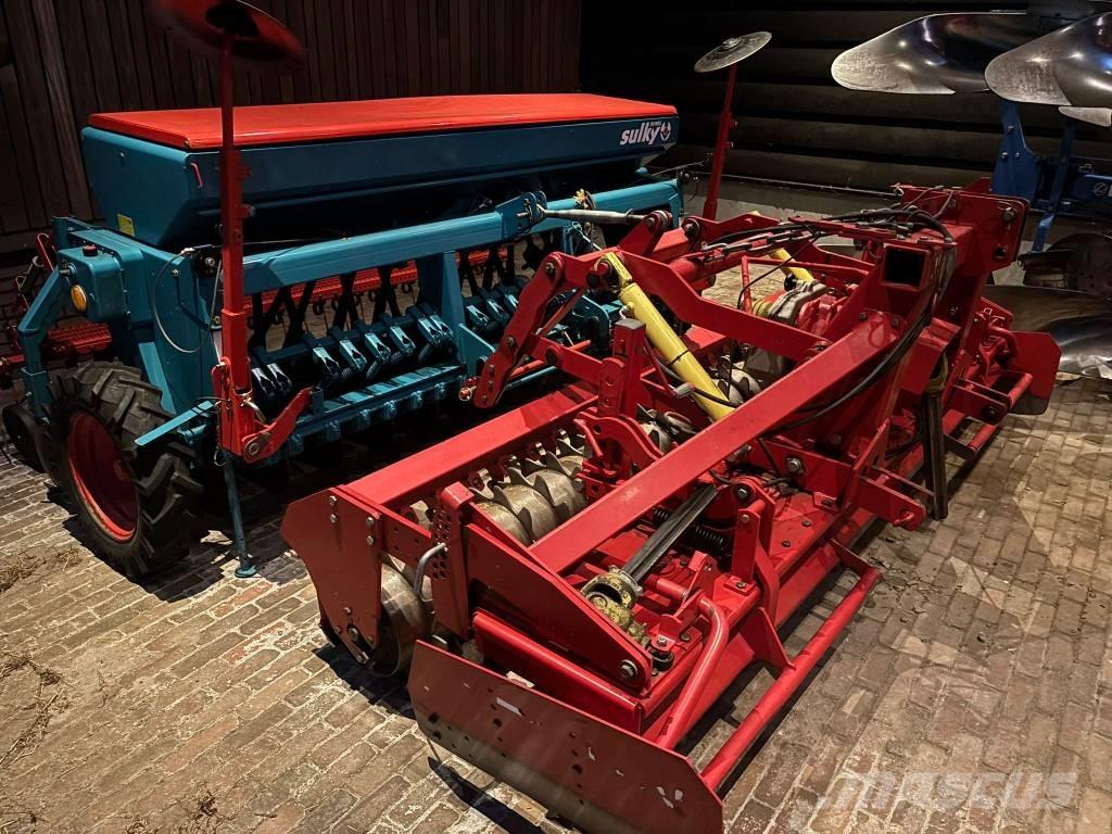 Lely Terra 파워 하로우 및 로토틸러(회전 경운기)