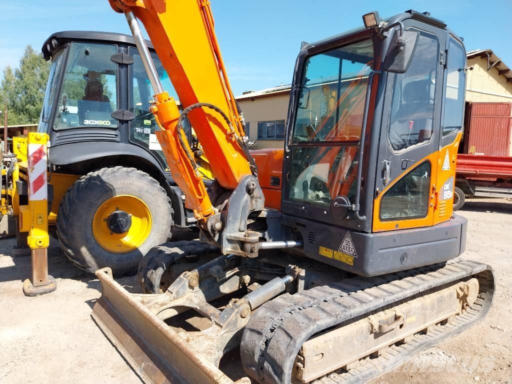 Doosan DX 85 R-3 중형굴삭기 7톤-28톤