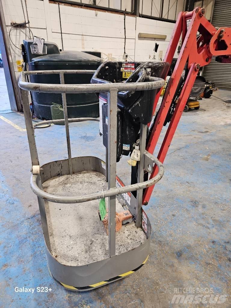 Niftylift HR 17 관절형 전동이동 리프트