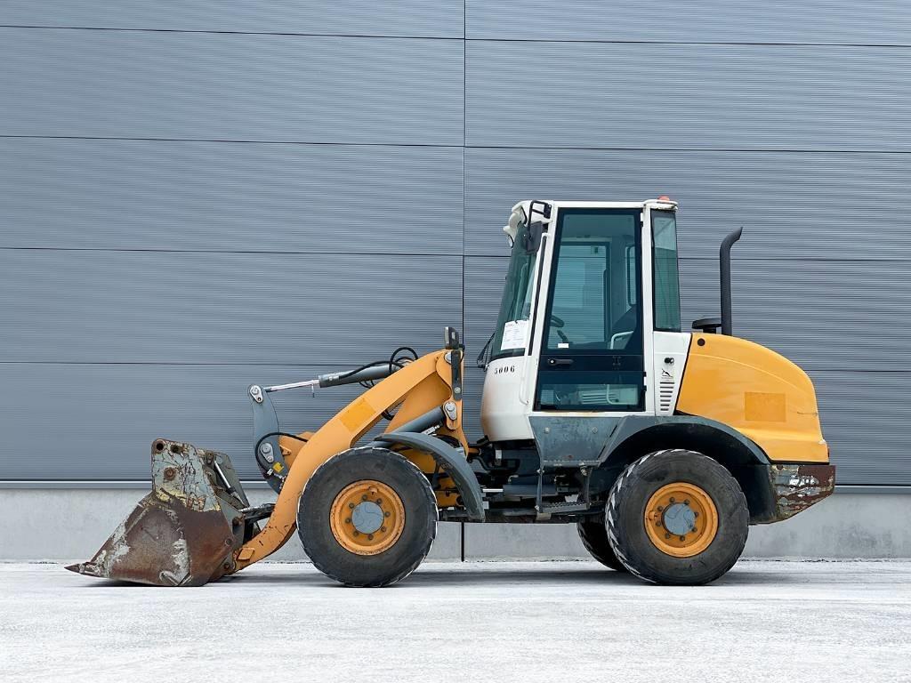 Liebherr L 506  휠로우더