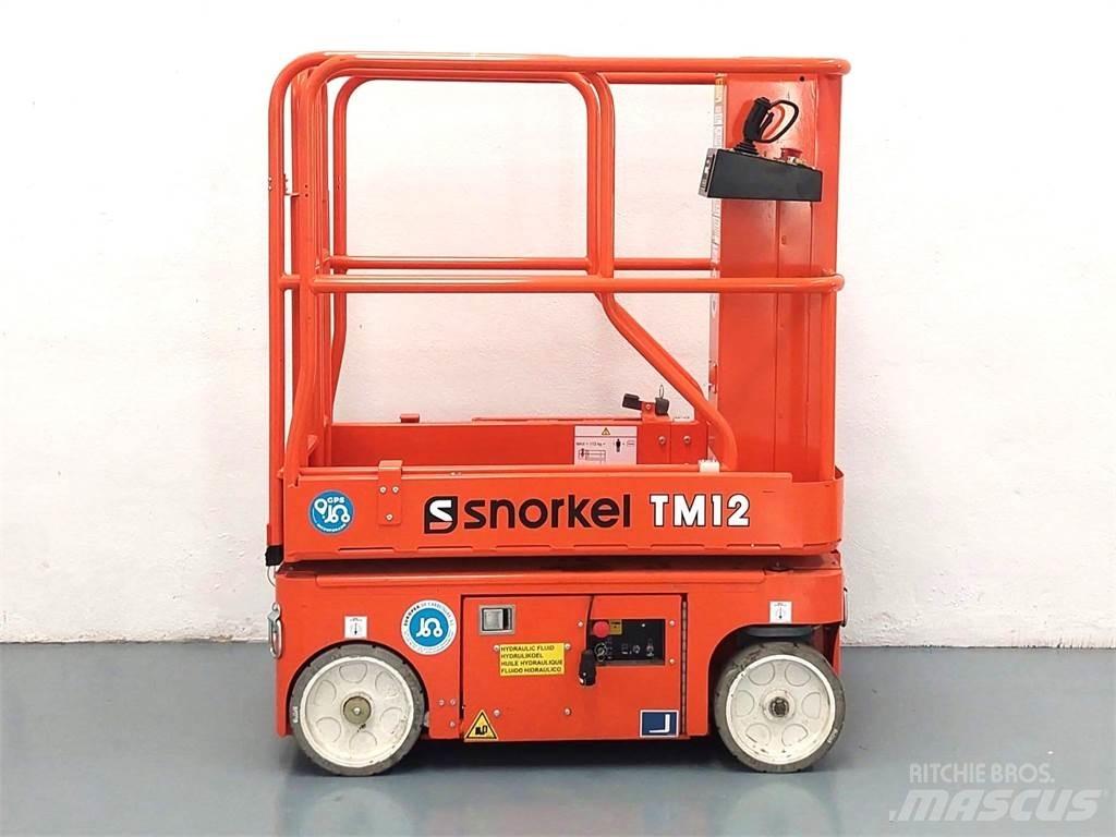  TM12 기타 승강기와 플랫폼