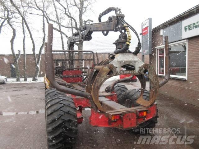 Farmi VARIO 121 원목 포워더