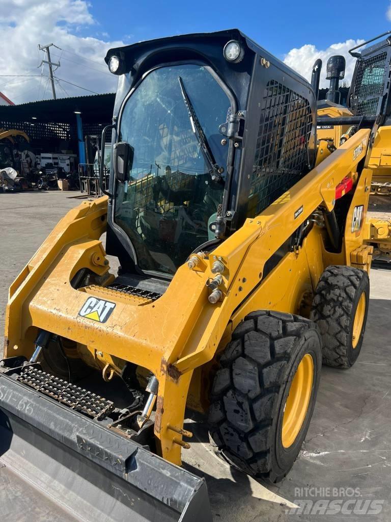 CAT 272D3  스키드로더