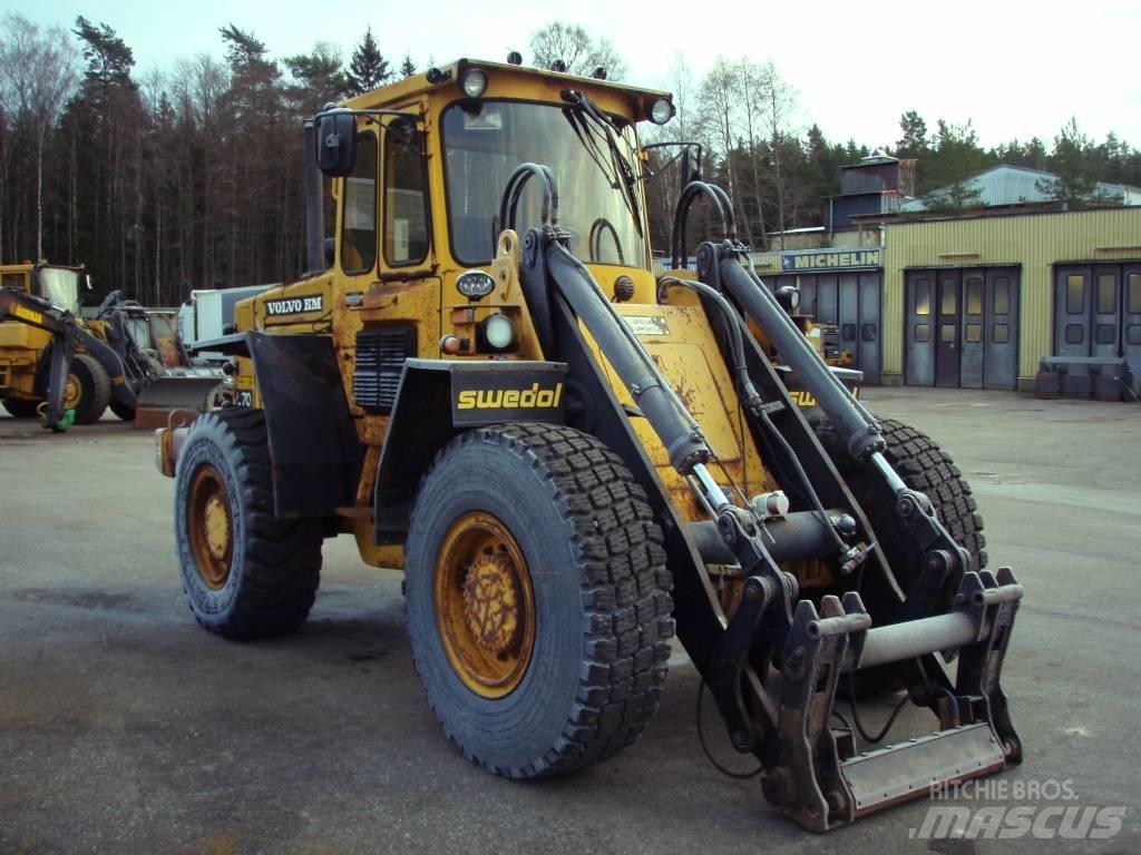 Volvo BM L 70  휠로우더
