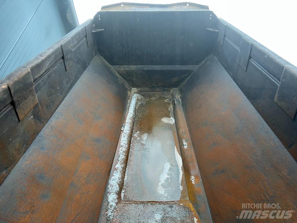 Volvo A30F 연결식 홀러