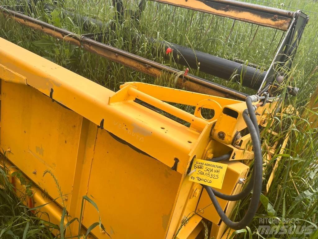 New Holland SOIA 4.4 콤바인 헤드