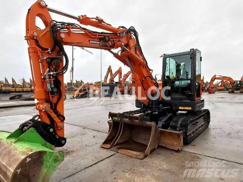 Doosan DX85R 대형 굴삭기 29톤 이상
