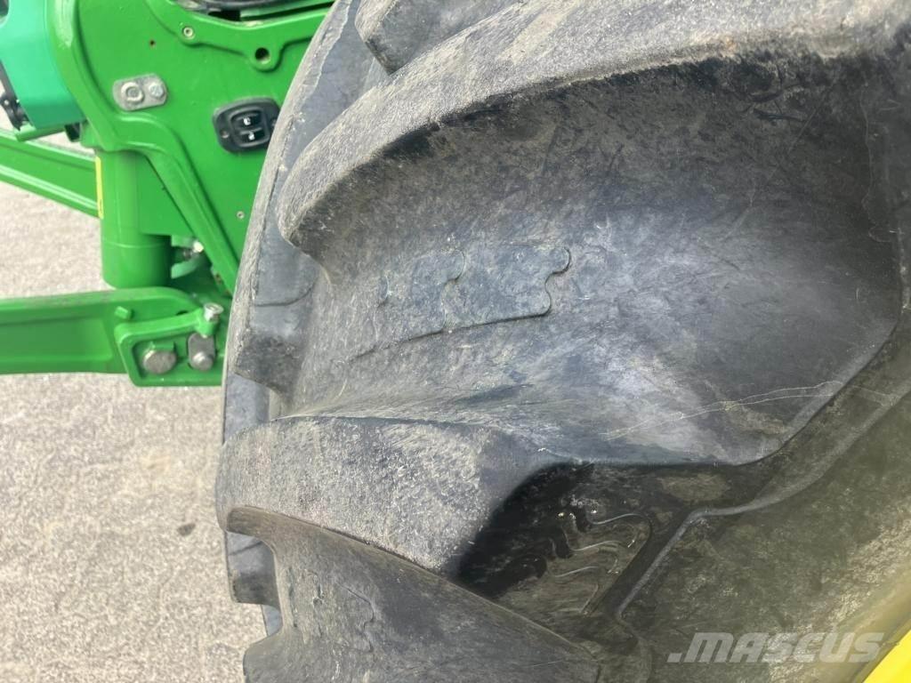 John Deere 6250R 트랙터