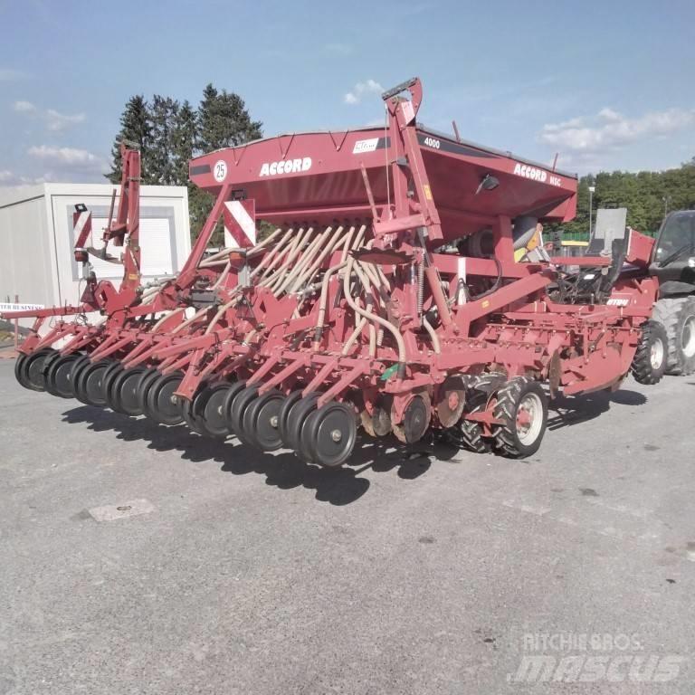 Kverneland MSC 400 드릴
