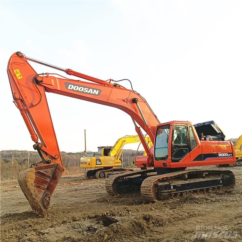 Doosan DH 300 LC-7 대형 굴삭기 29톤 이상