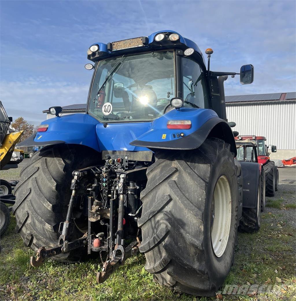 New Holland T8.390 트랙터