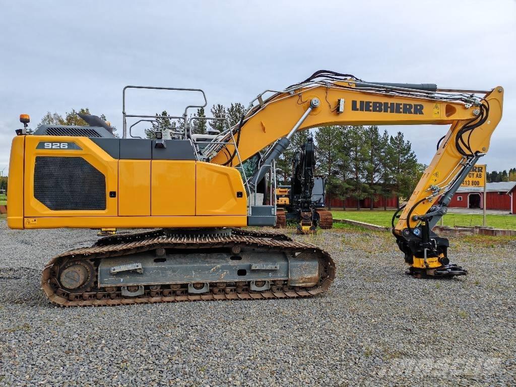 Liebherr R 926 G8 대형 굴삭기 29톤 이상