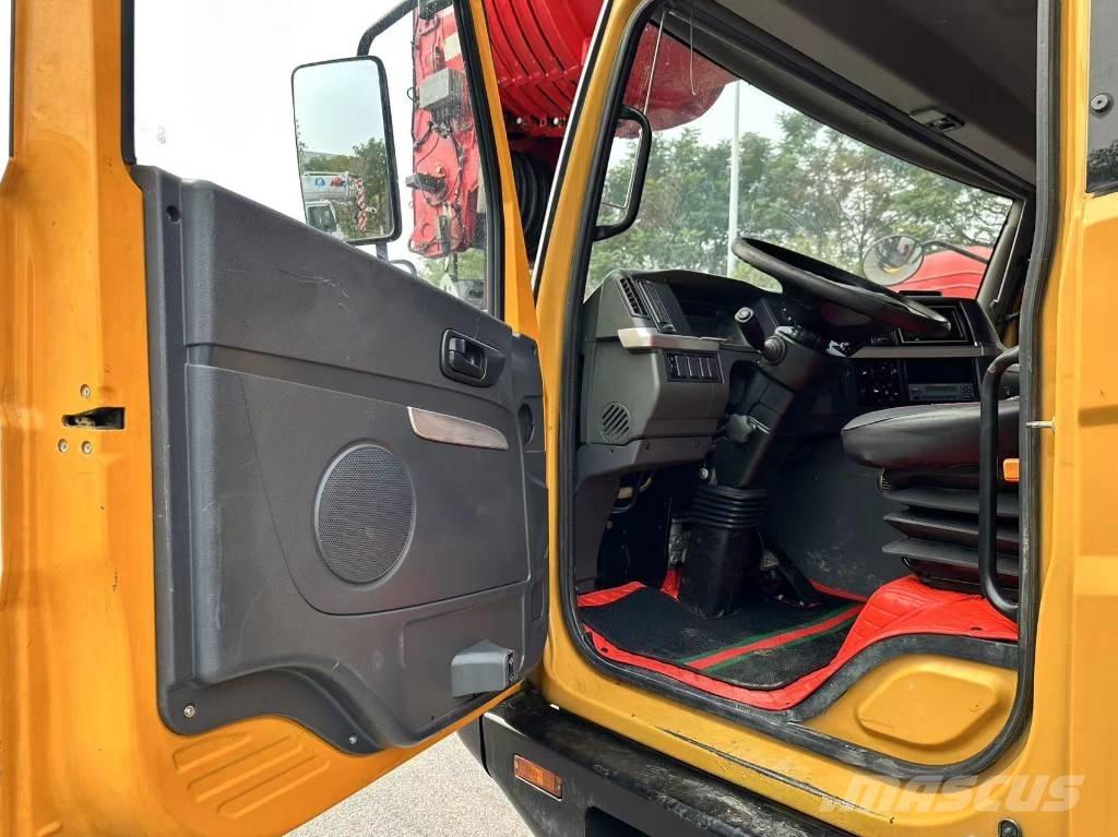 Sany STC1000T A/T 크레인