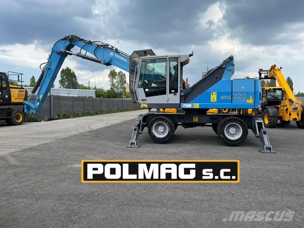 Terex FUCHS 320  휠 굴삭기