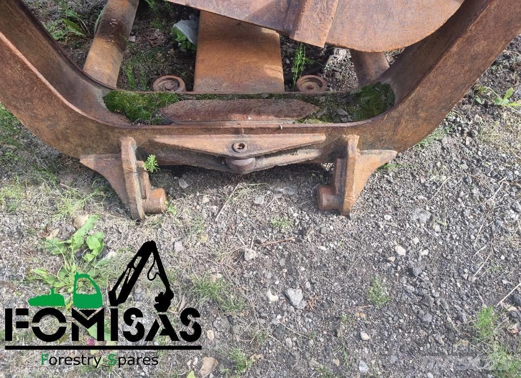 Valmet 840.2 Bunks 포워더 크레인