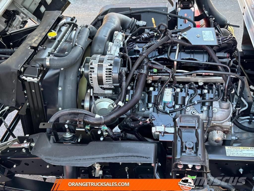 Isuzu NPR HD 탑차 트럭