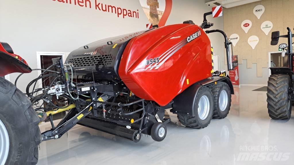 Case IH RB 545 원형 곤포기