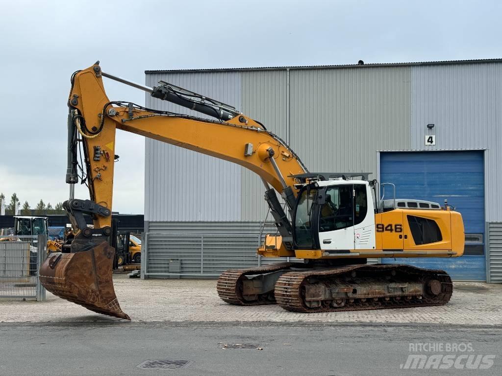 Liebherr R946 대형 굴삭기 29톤 이상