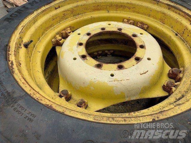  270/95R36 타이어, 휠 및 림
