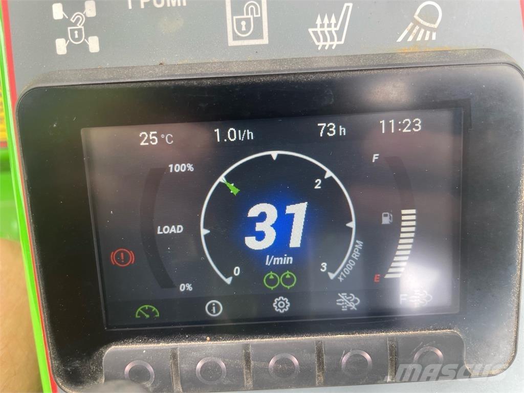 Avant 755I  휠로우더