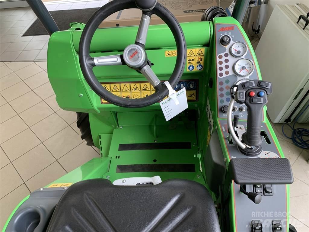 Avant AV 640  휠로우더