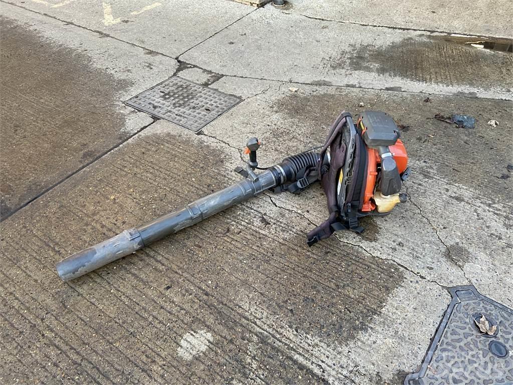Husqvarna 570BTS 농기계 - 기타