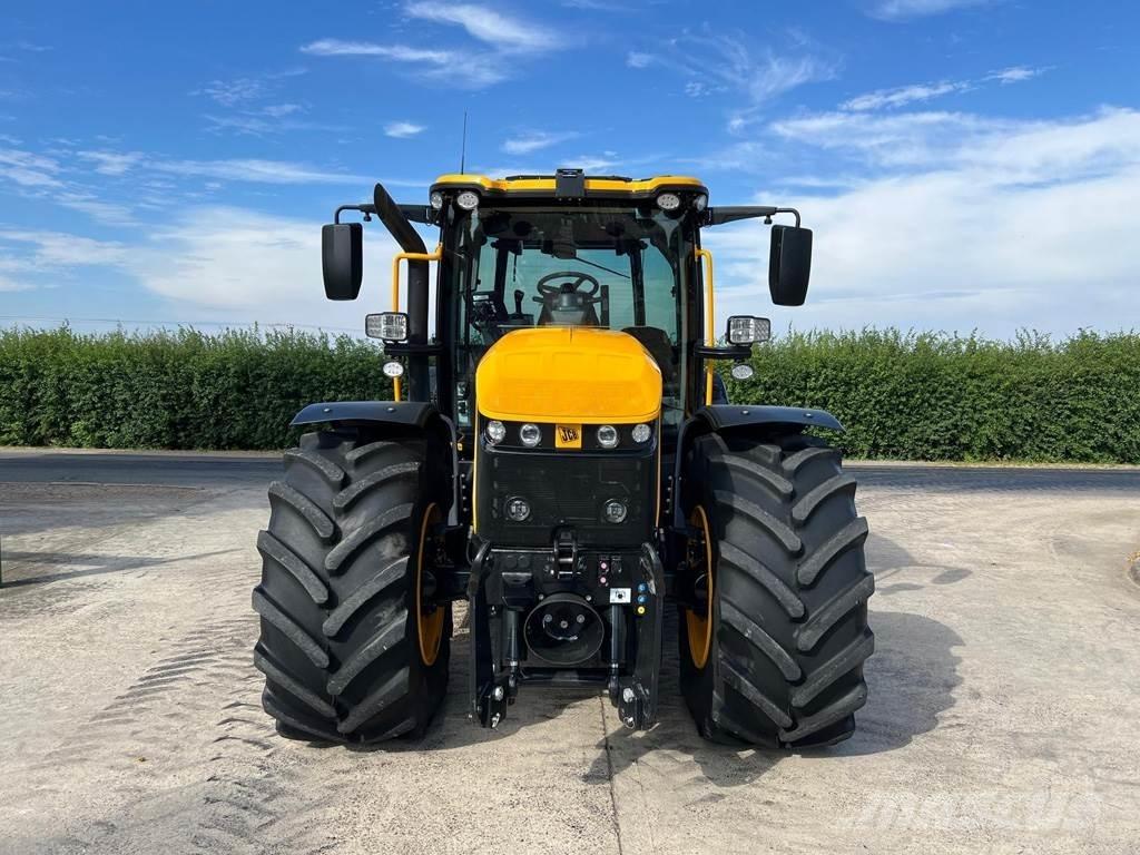 JCB 4220 ICON 트랙터