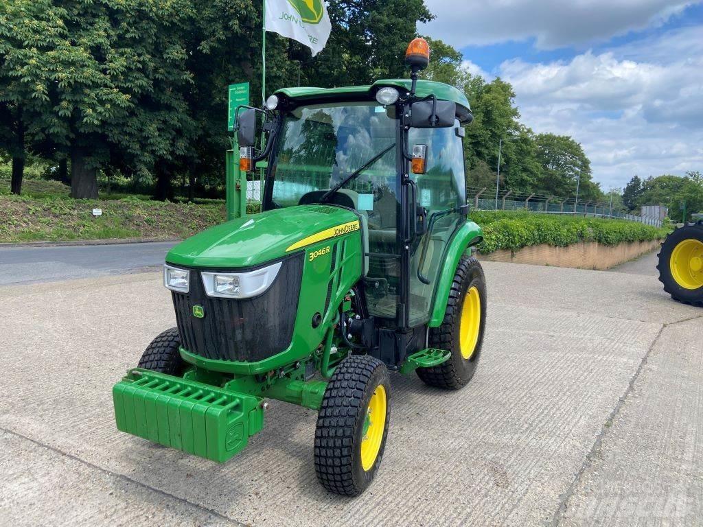 John Deere 3046R 소형 트랙터